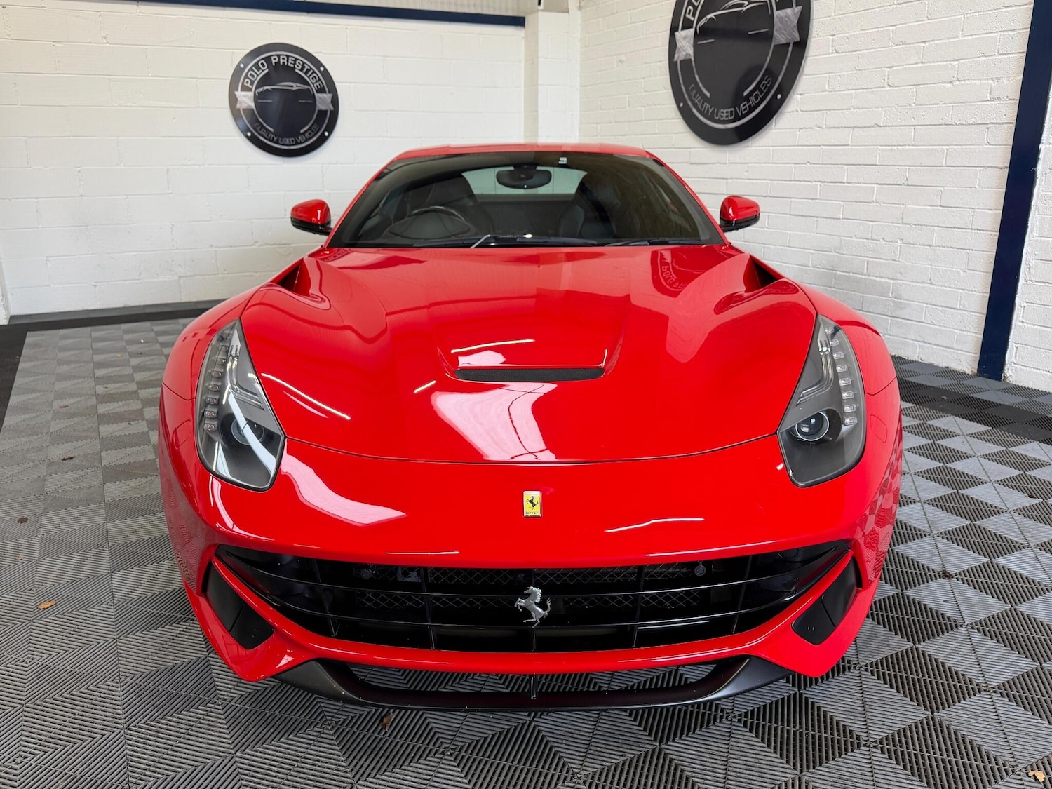 Used Ferrari F12 Berlinetta 2015 for sale - 76854950: Photo 22