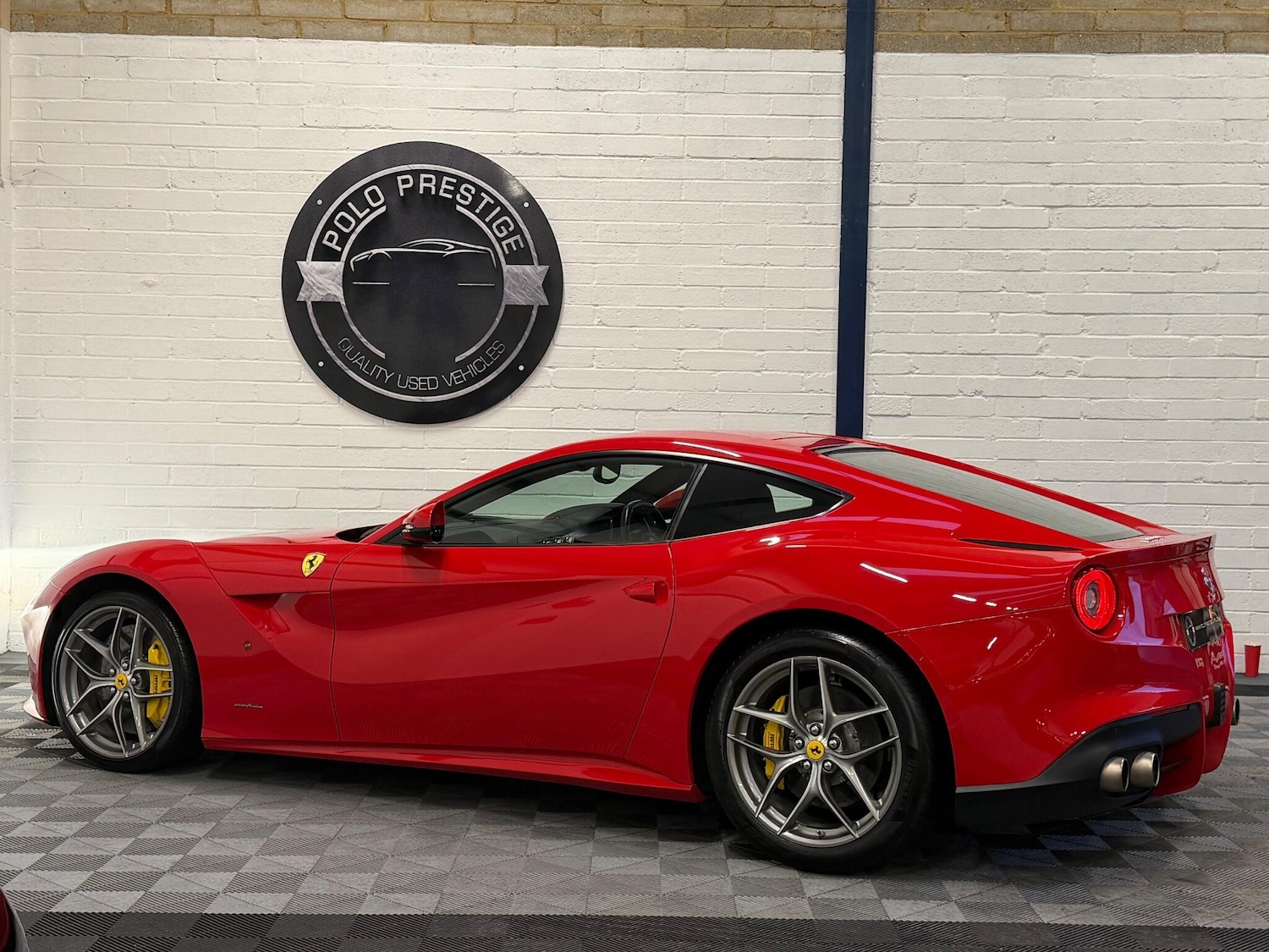Used Ferrari F12 Berlinetta 2015 for sale - 76854950: Photo 33