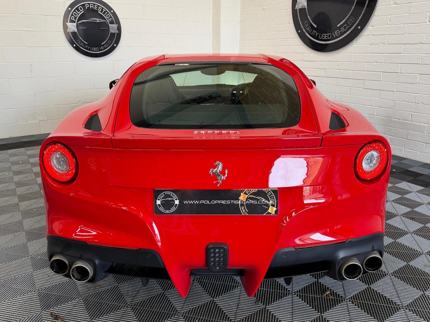Used Ferrari F12 Berlinetta 2015 for sale - 76854950: Photo 7
