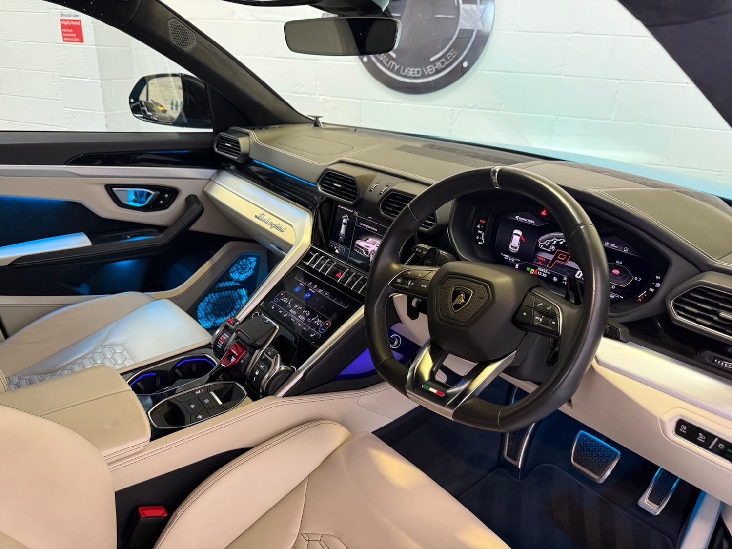 Used Lamborghini Urus 2020 for sale - 76690933: Photo 31