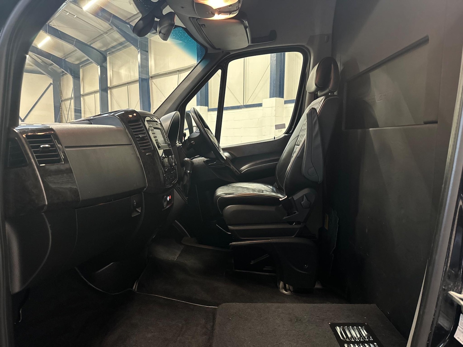 Used Mercedes-Benz Sprinter 2014 for sale - 76690916: Photo 52