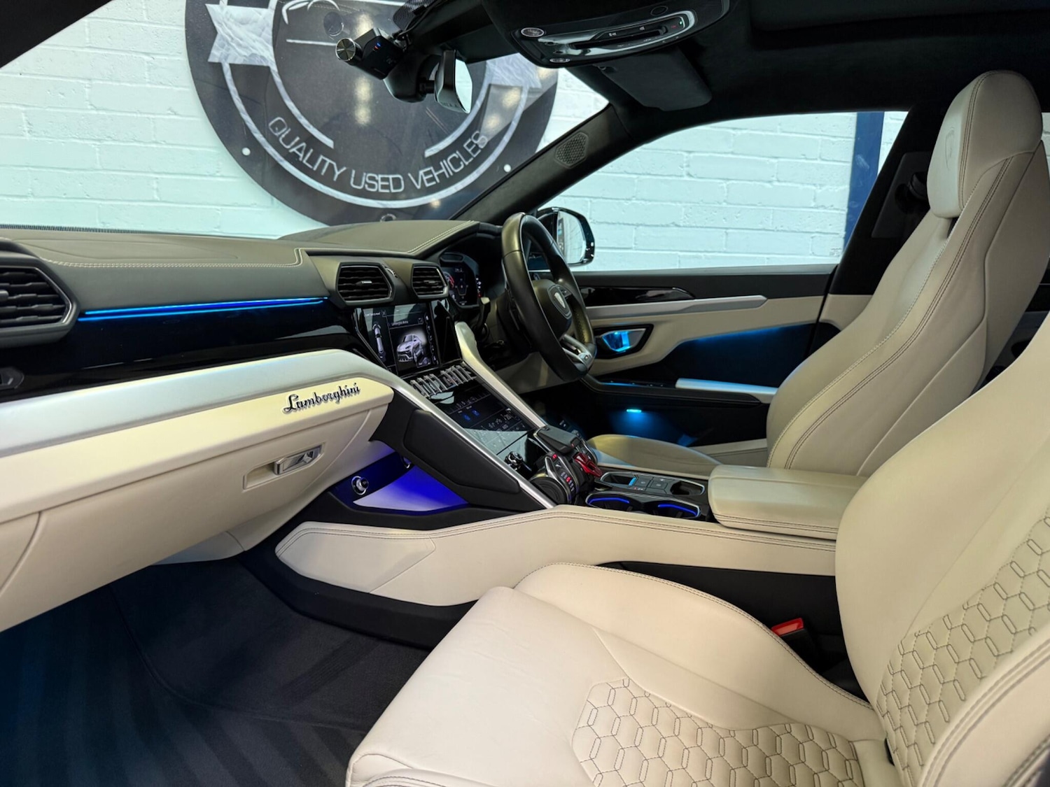 Used Lamborghini Urus 2020 for sale - 76909306: Photo 18