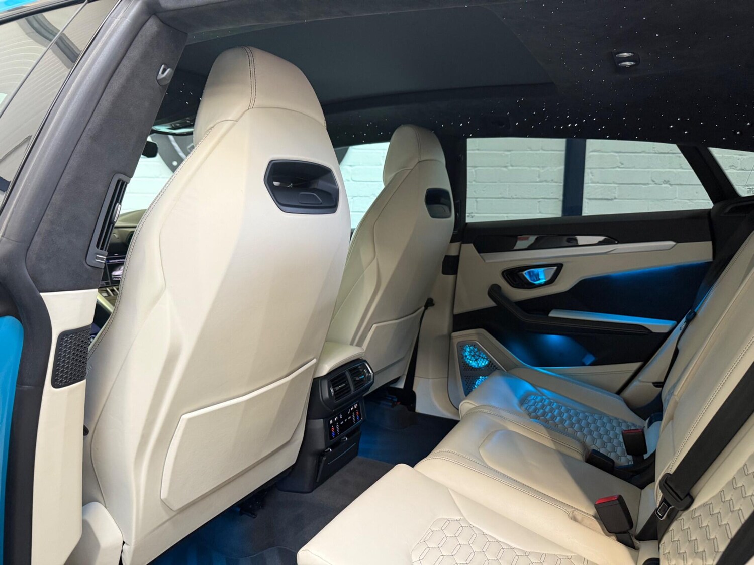 Used Lamborghini Urus 2020 for sale - 76909306: Photo 20