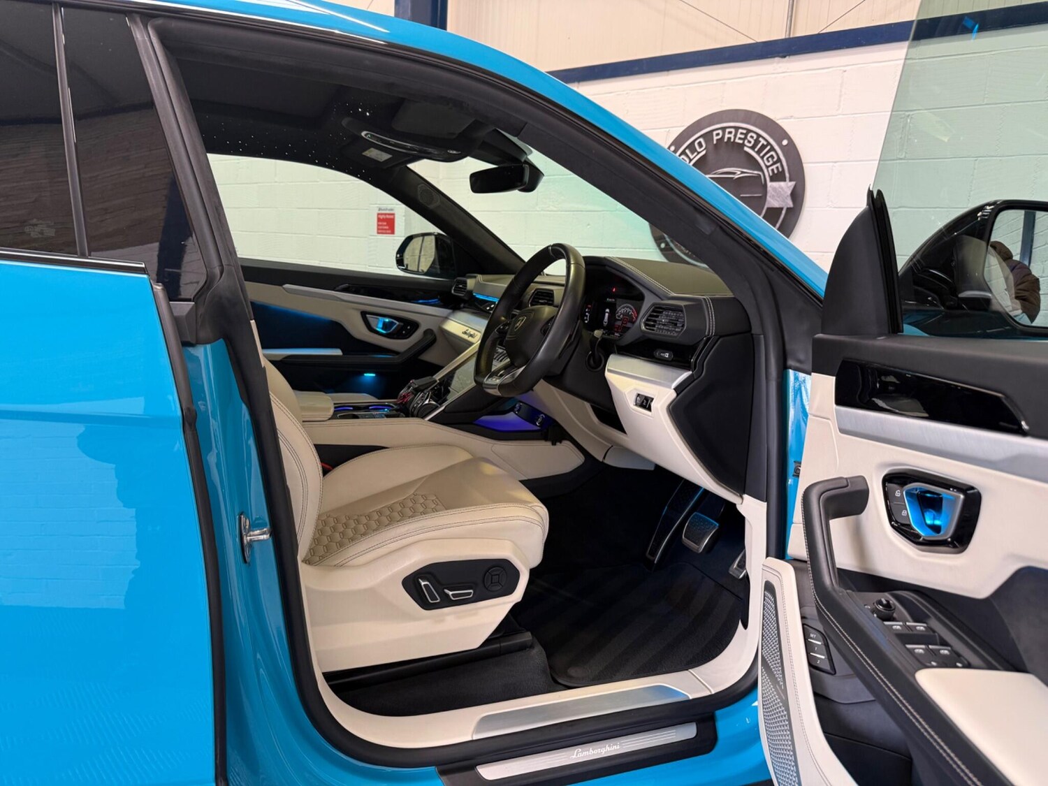 Used Lamborghini Urus 2020 for sale - 76909306: Photo 35