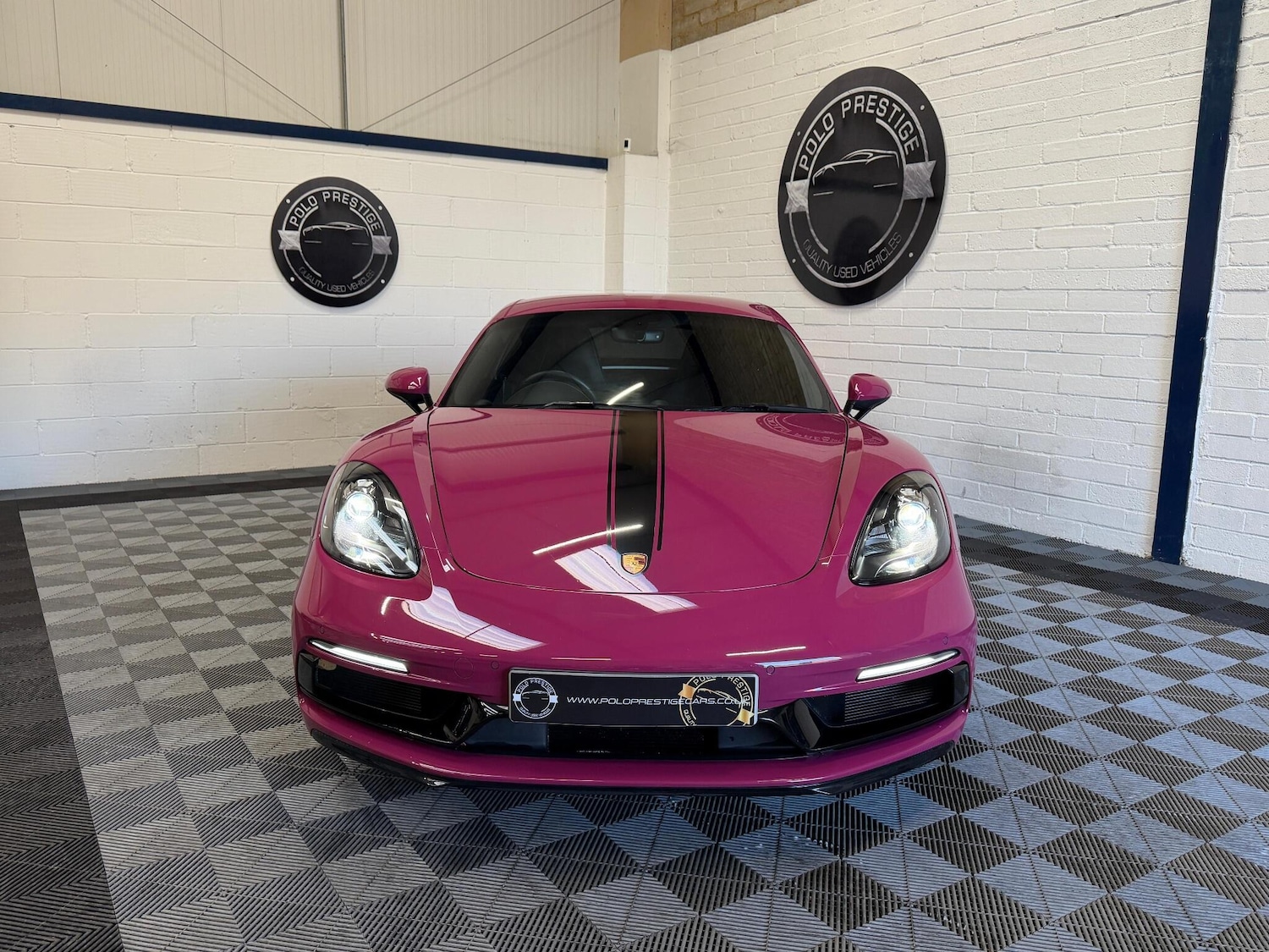 Used Porsche Cayman 2024 for sale - 76896430: Photo 14