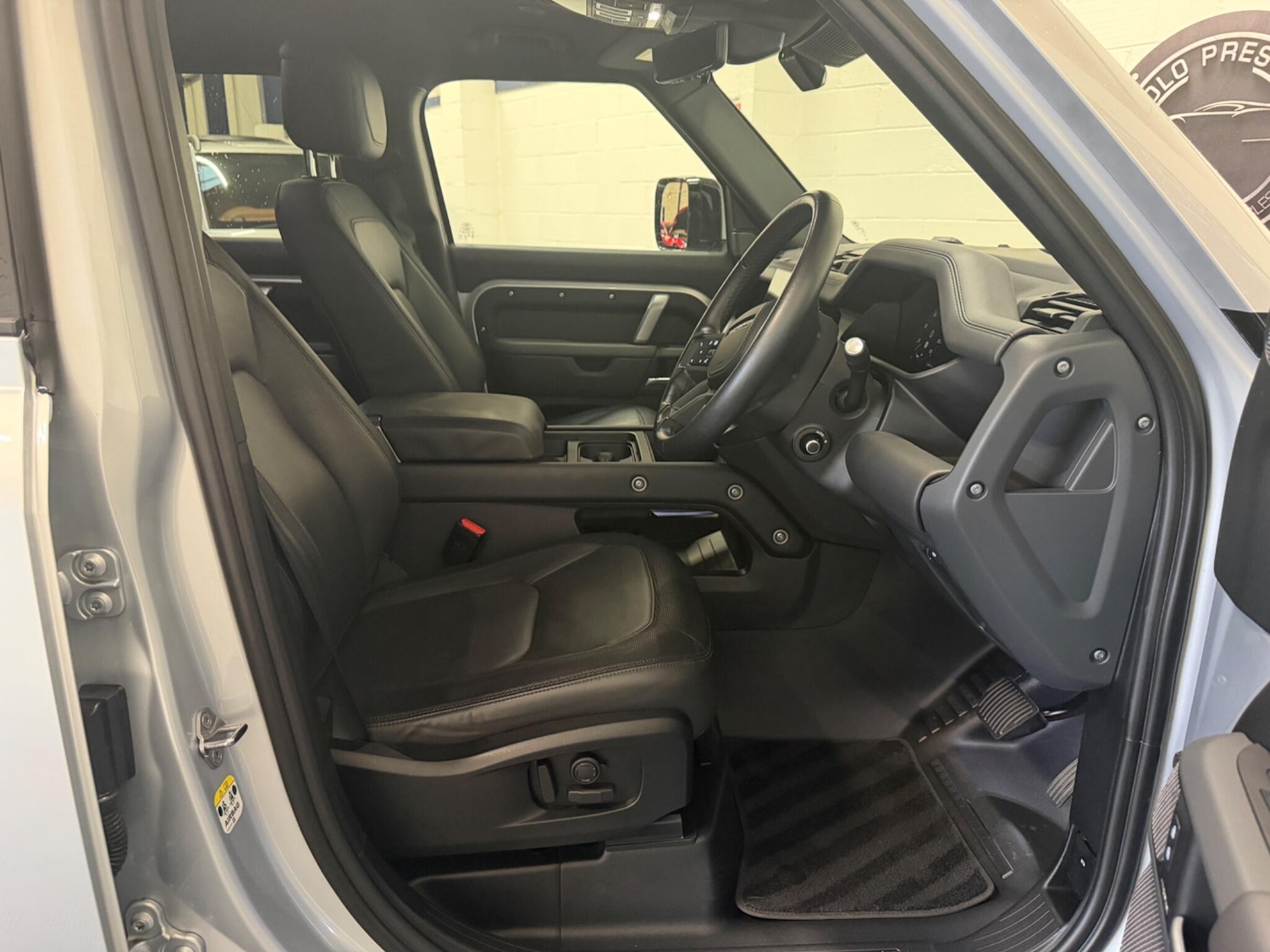 Used Land Rover Defender 2024 for sale - 77421223: Photo 16