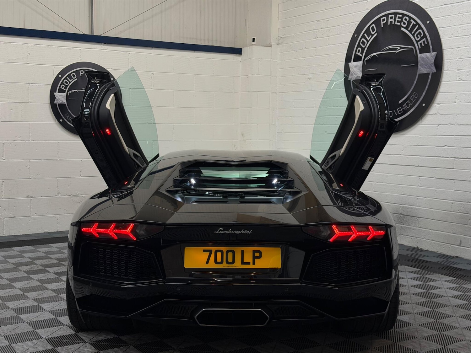 Used Lamborghini Aventador 2011 for sale - 78168270: Photo 17