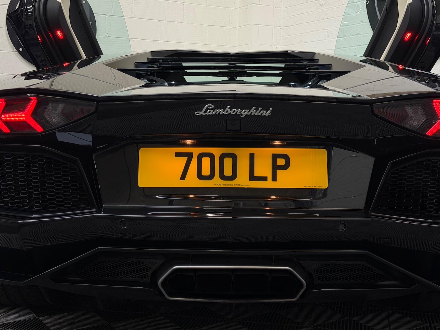 Used Lamborghini Aventador 2011 for sale - 78168270: Photo 23