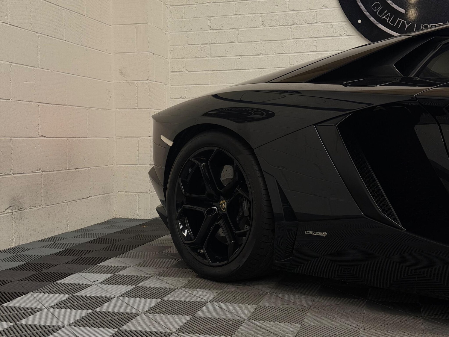 Used Lamborghini Aventador 2011 for sale - 78168270: Photo 5