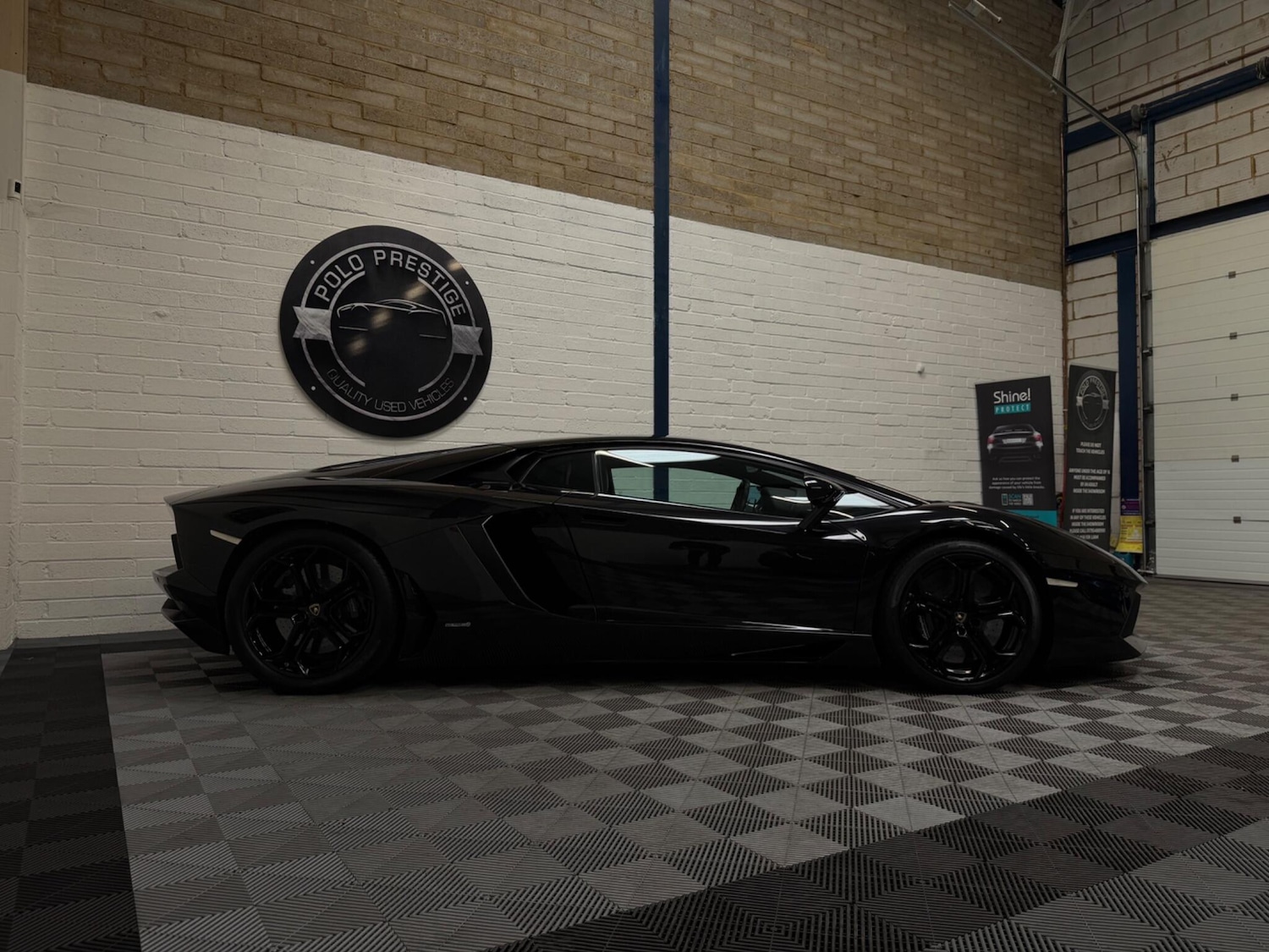 Used Lamborghini Aventador 2011 for sale - 78168270: Photo 7