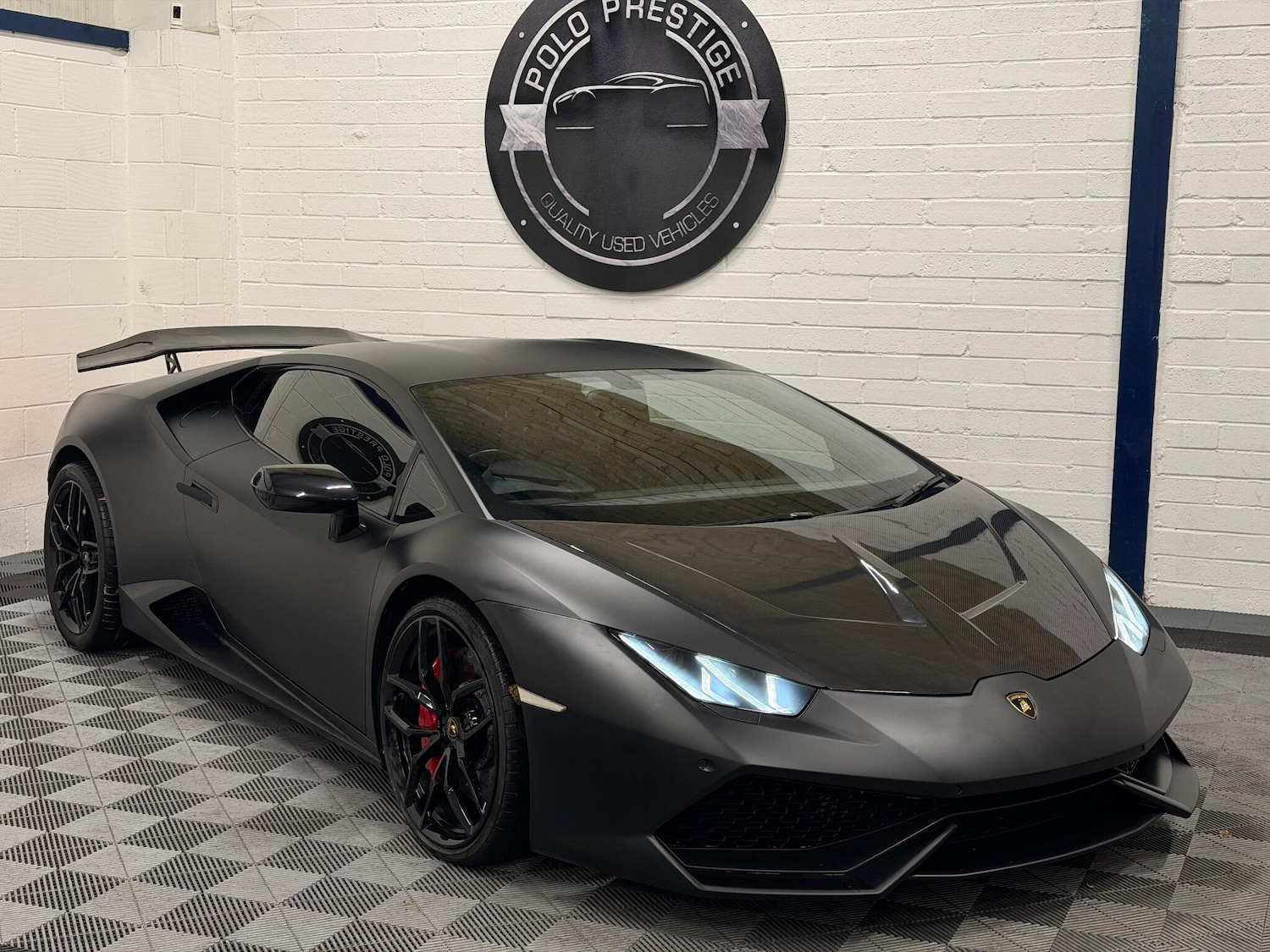 Used Lamborghini Huracan for sale - 76767443: Photo 1