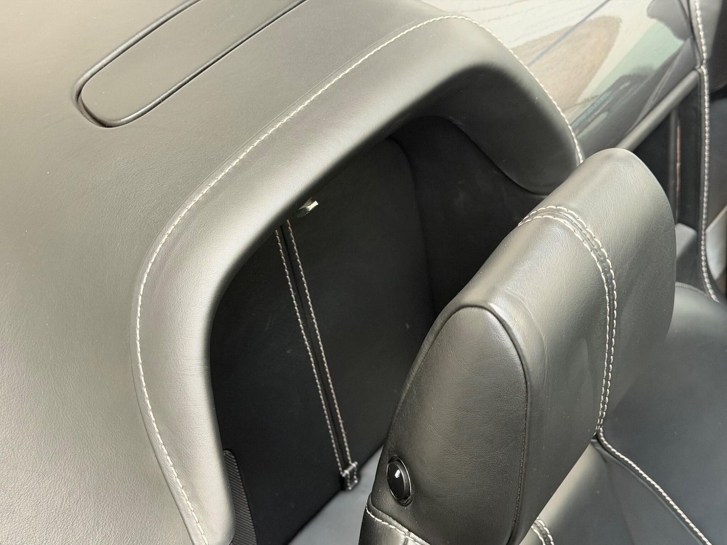 Used Aston Martin Vantage 2009 for sale - 77804975: Photo 20