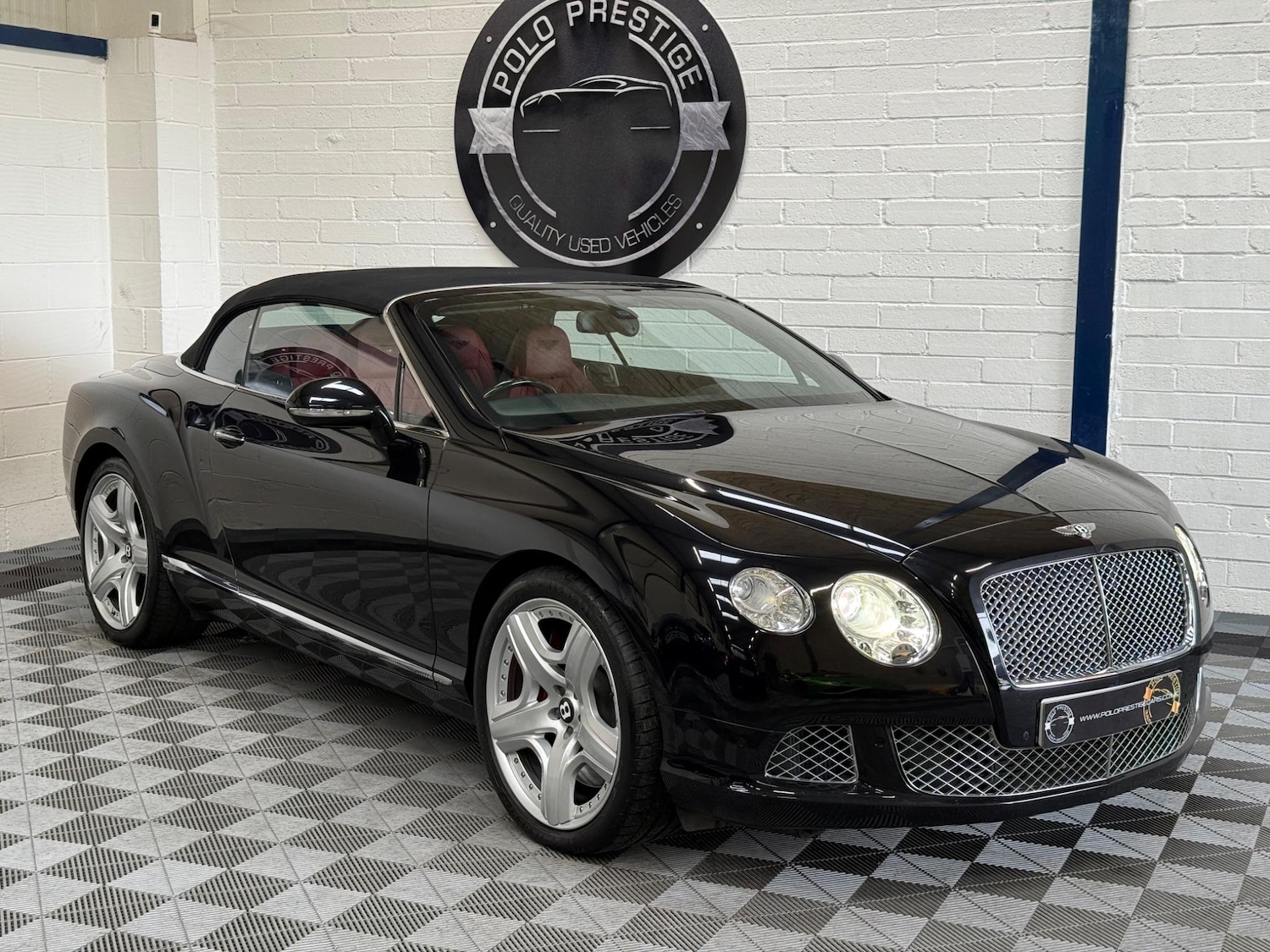 Used Bentley Continental 2012 for sale - 76690919: Photo 2