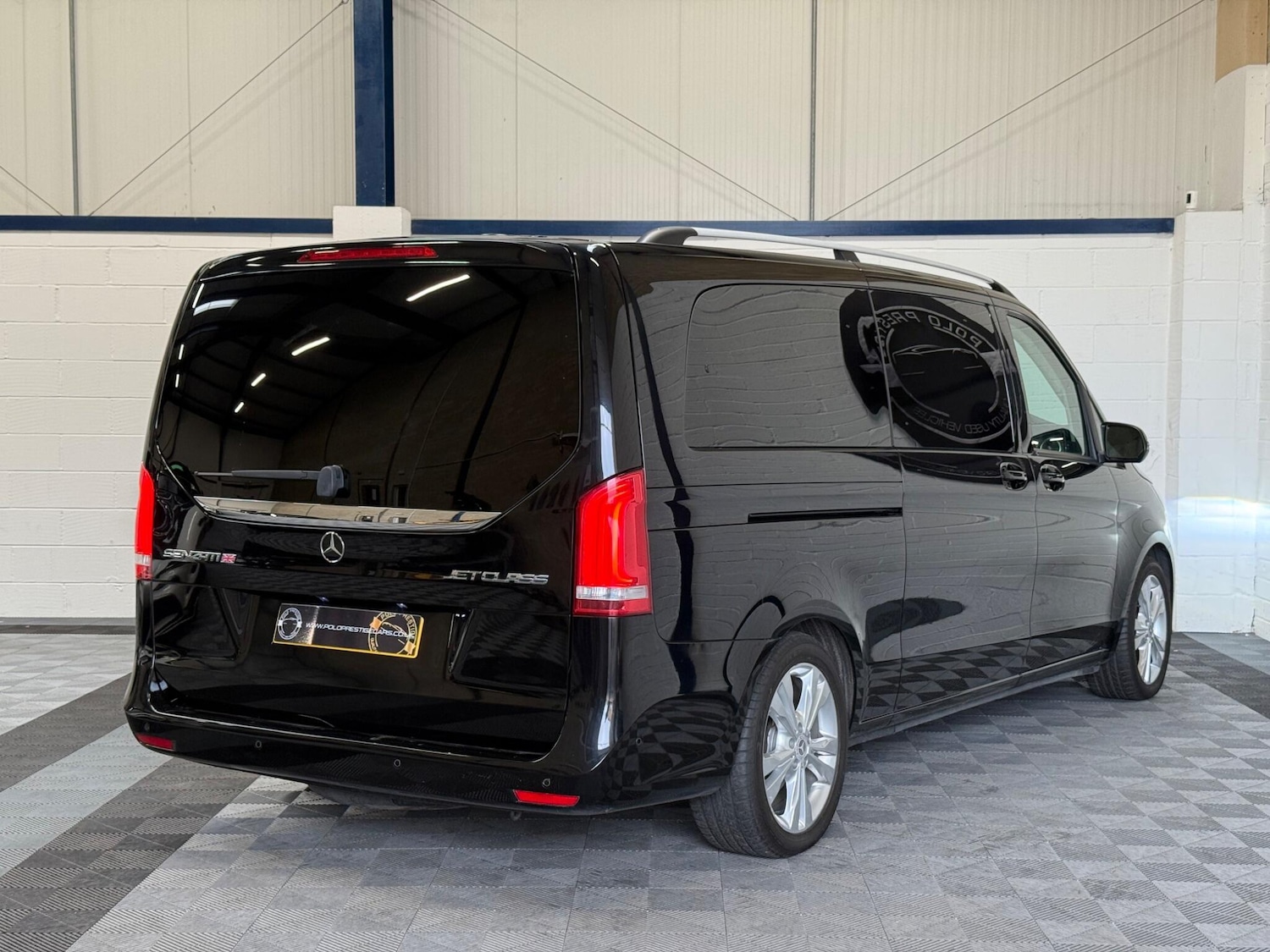 Used Mercedes-Benz V-Class 2017 for sale - 76690928: Photo 33