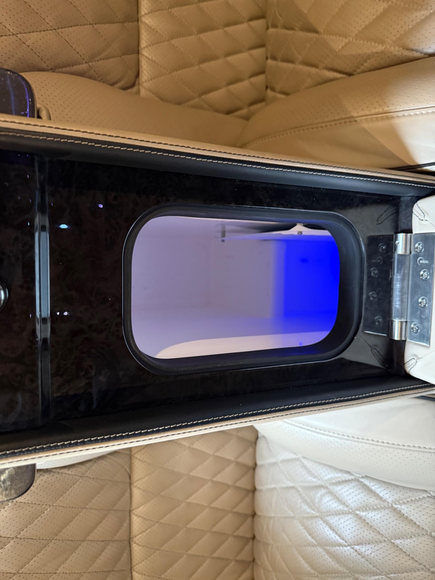 Used Mercedes-Benz V-Class 2017 for sale - 76690928: Photo 44