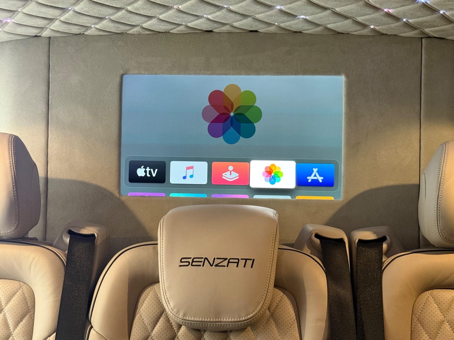 Used Mercedes-Benz V-Class 2017 for sale - 76690928: Photo 45