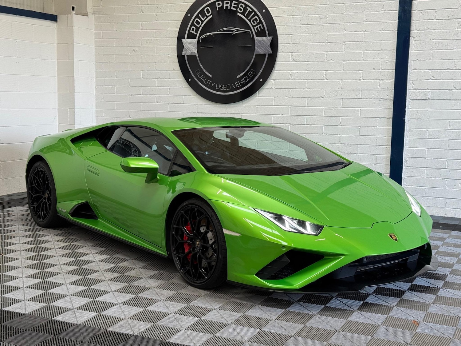 Used Lamborghini Huracan for sale - 76690918: Photo 4