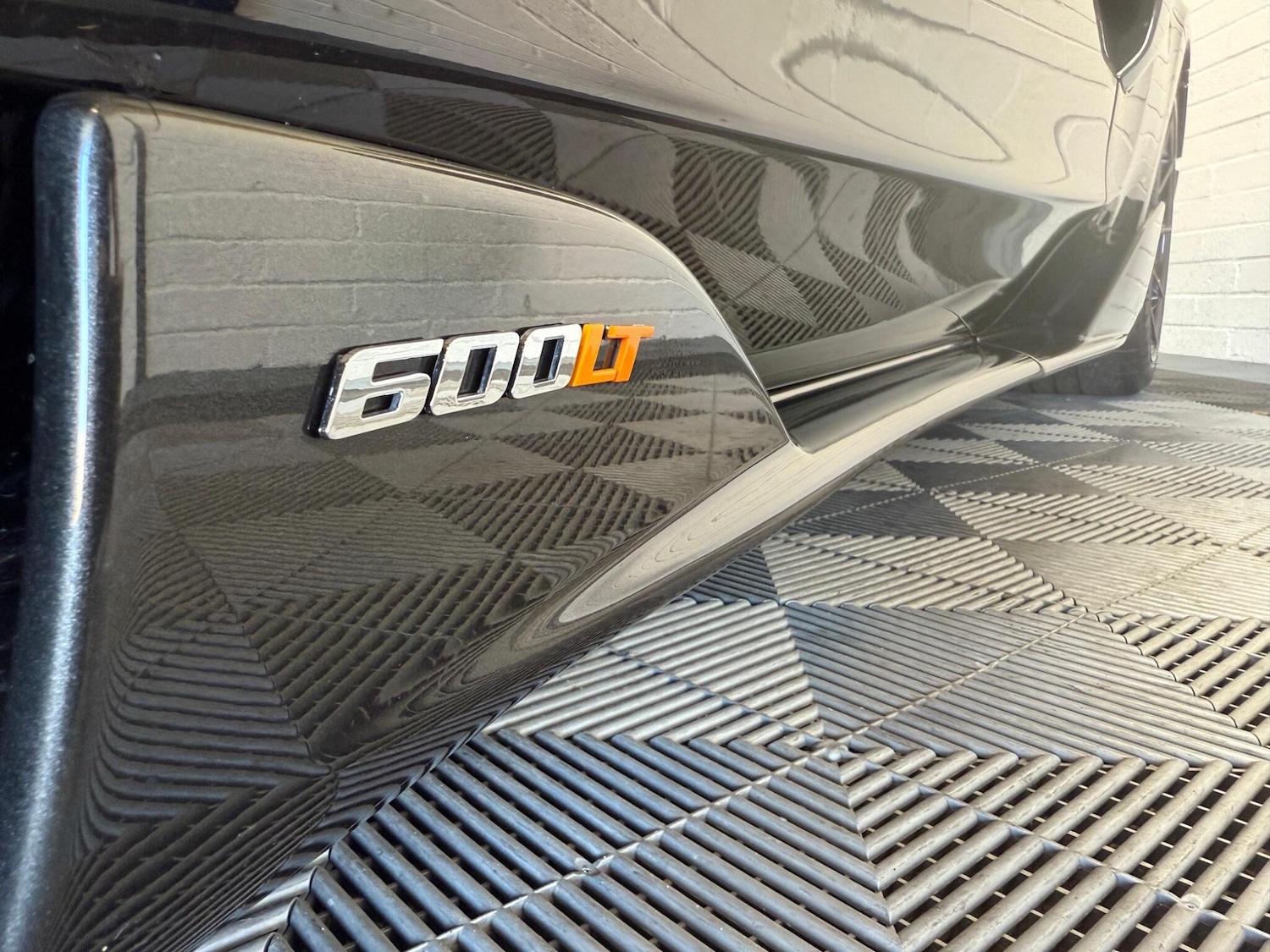 Used McLaren 600LT 2019 for sale - 76690920: Photo 14