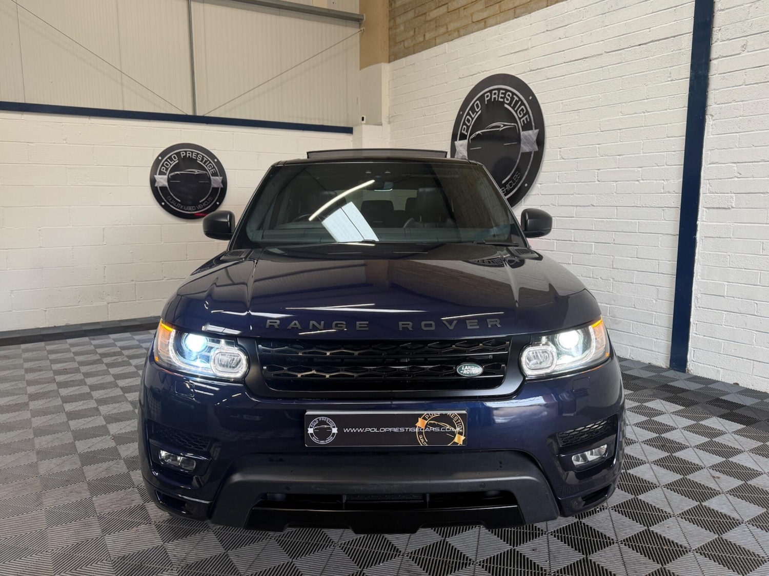 Used Land Rover Range Rover Sport 2017 for sale - 78003610: Photo 9