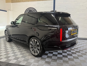 Used Land Rover Range Rover 2024 for sale - 78728760: Photo