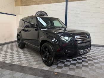 Used Land Rover Defender 110 2022 for sale - 77421224: Photo