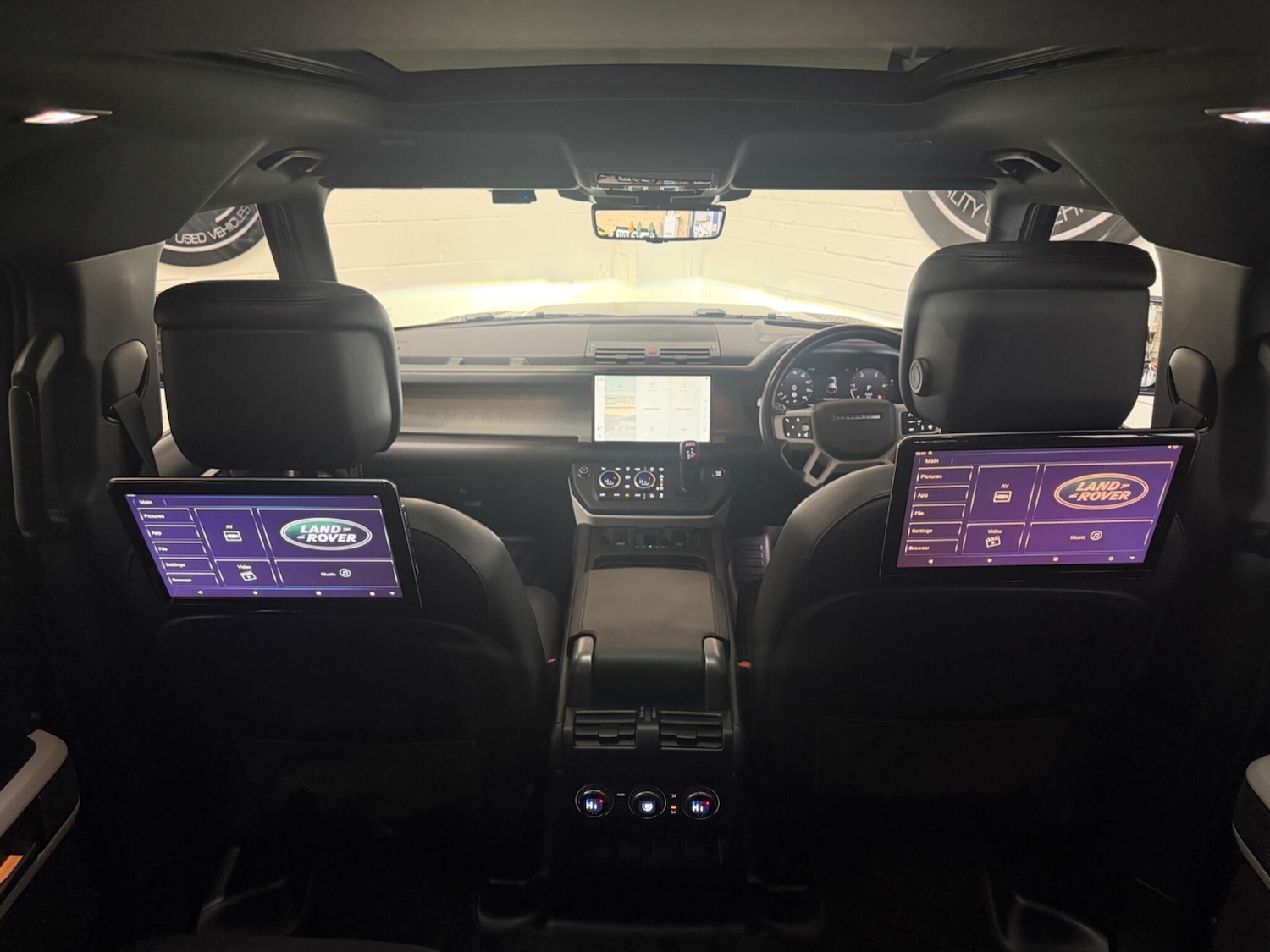 Used Land Rover Defender 110 for sale - 77421224: Photo 30