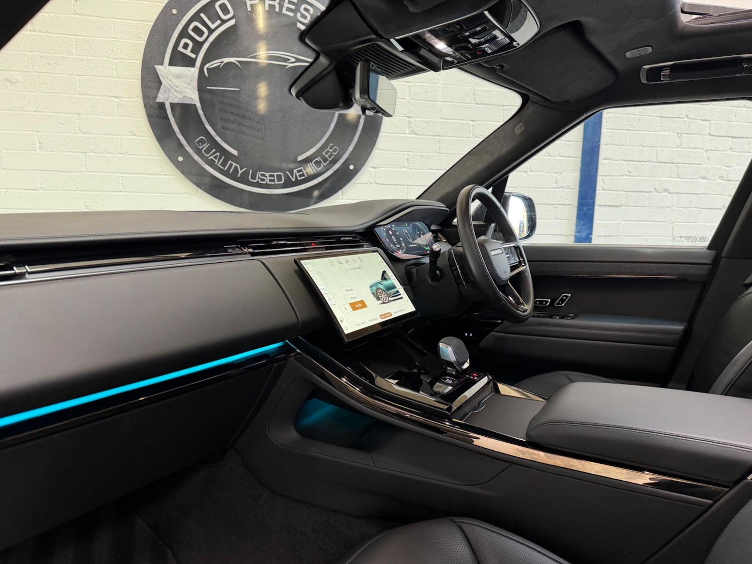 Used Land Rover Range Rover Sport 2024 for sale - 77901854: Photo 3