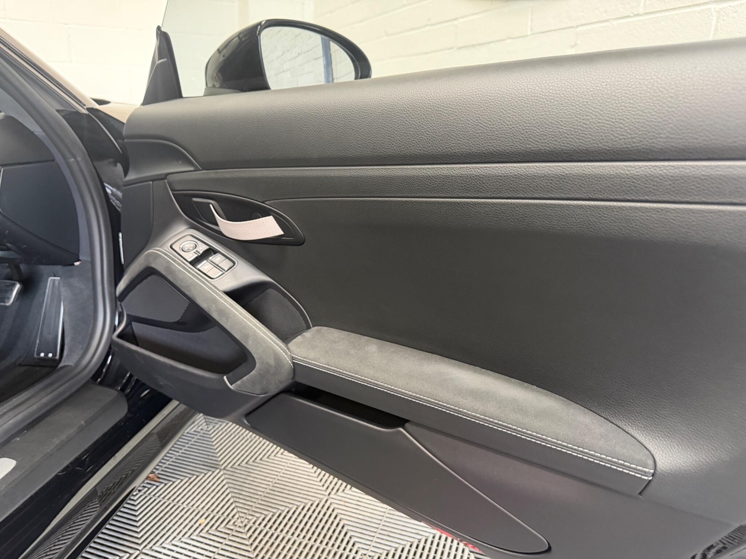 Used Porsche 718 Cayman for sale - 77639450: Photo 32