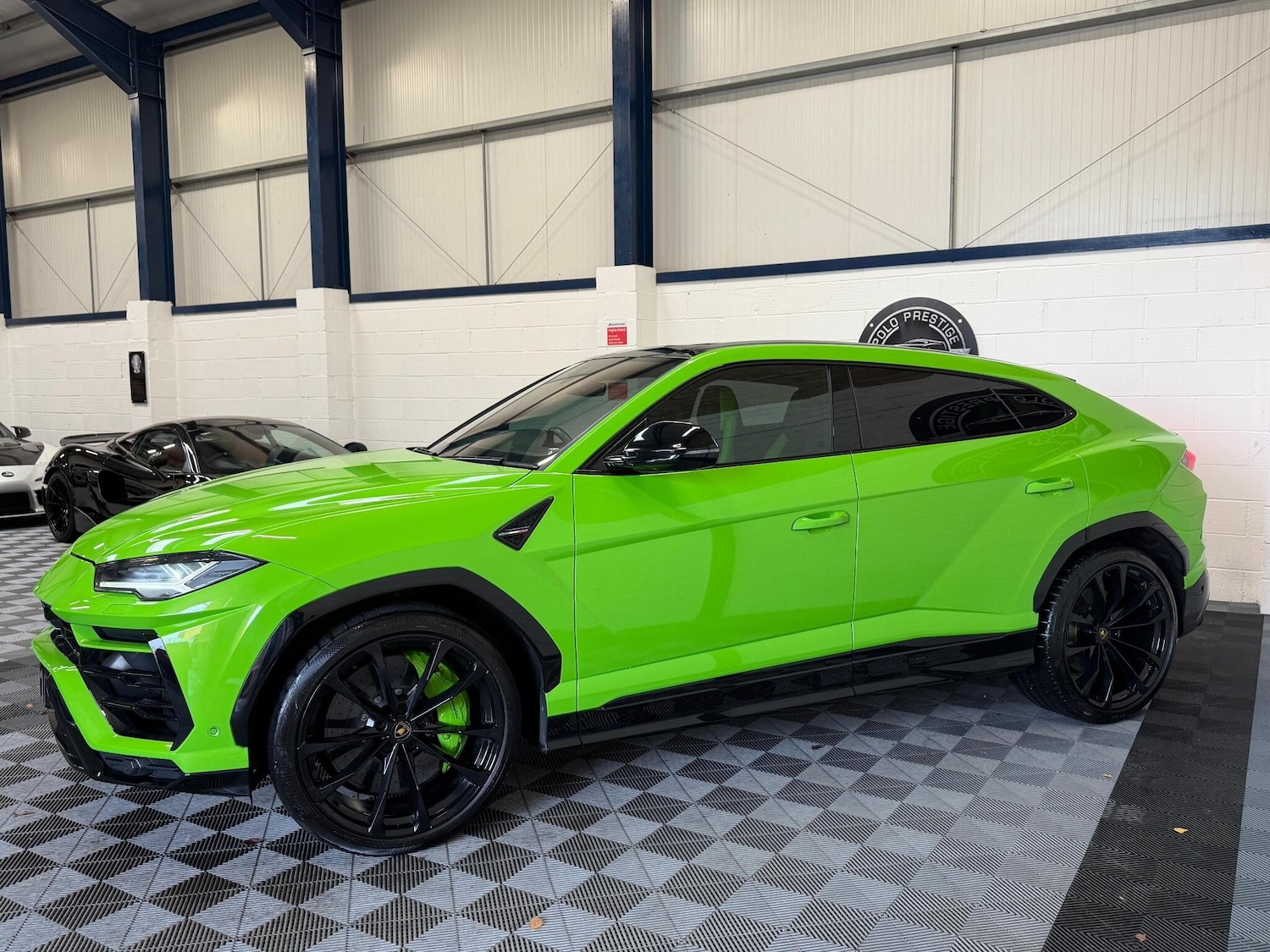 Used Lamborghini Urus 2022 for sale - 76863072: Photo 10