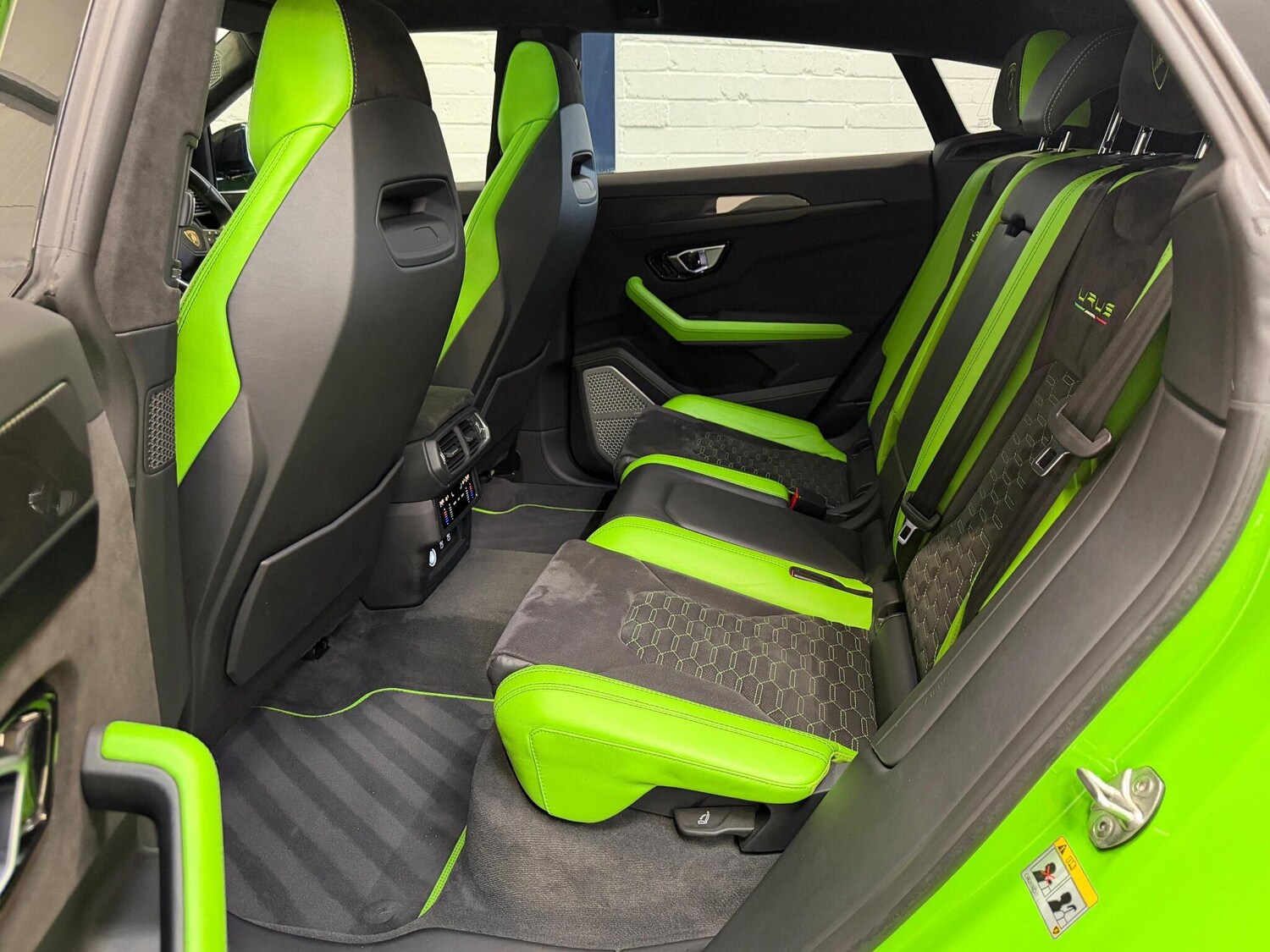 Used Lamborghini Urus 2022 for sale - 76863072: Photo 14