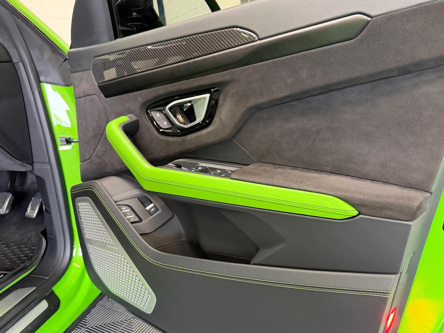 Used Lamborghini Urus 2022 for sale - 76863072: Photo 19