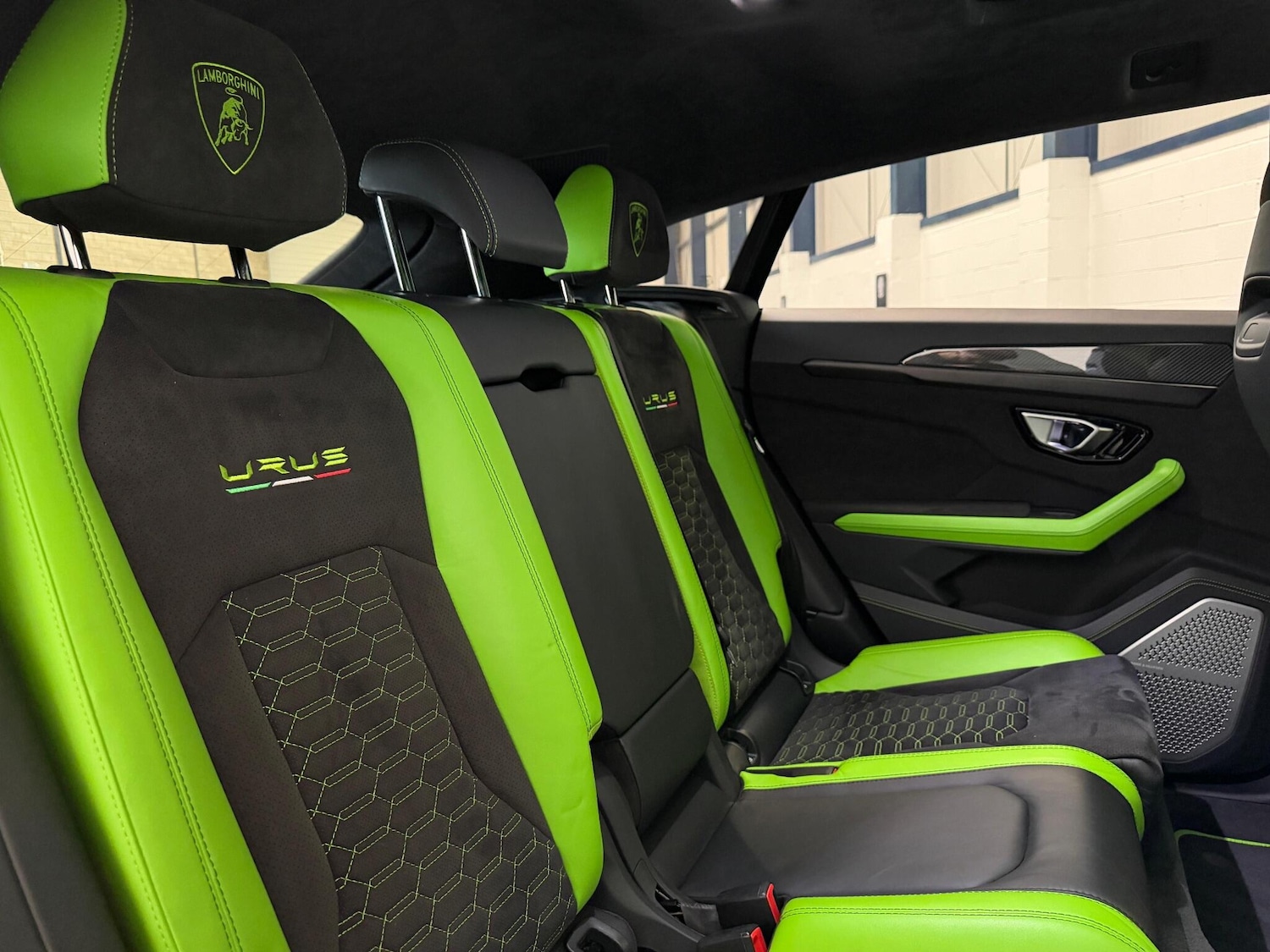 Used Lamborghini Urus 2022 for sale - 76863072: Photo 22