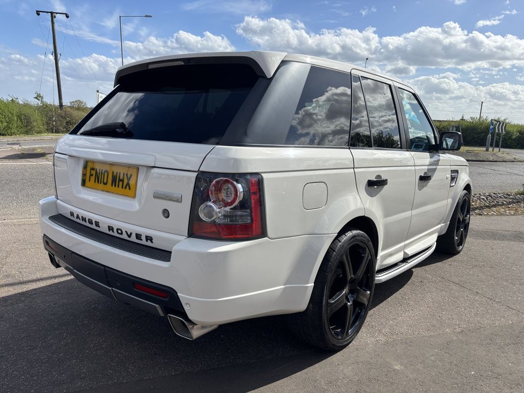 Used Land Rover Range Rover Sport 2010 for sale - 78212712: Photo 12