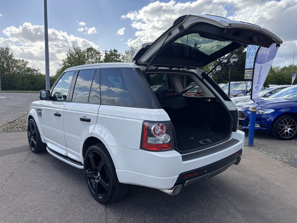 Used Land Rover Range Rover Sport 2010 for sale - 78212712: Photo 16