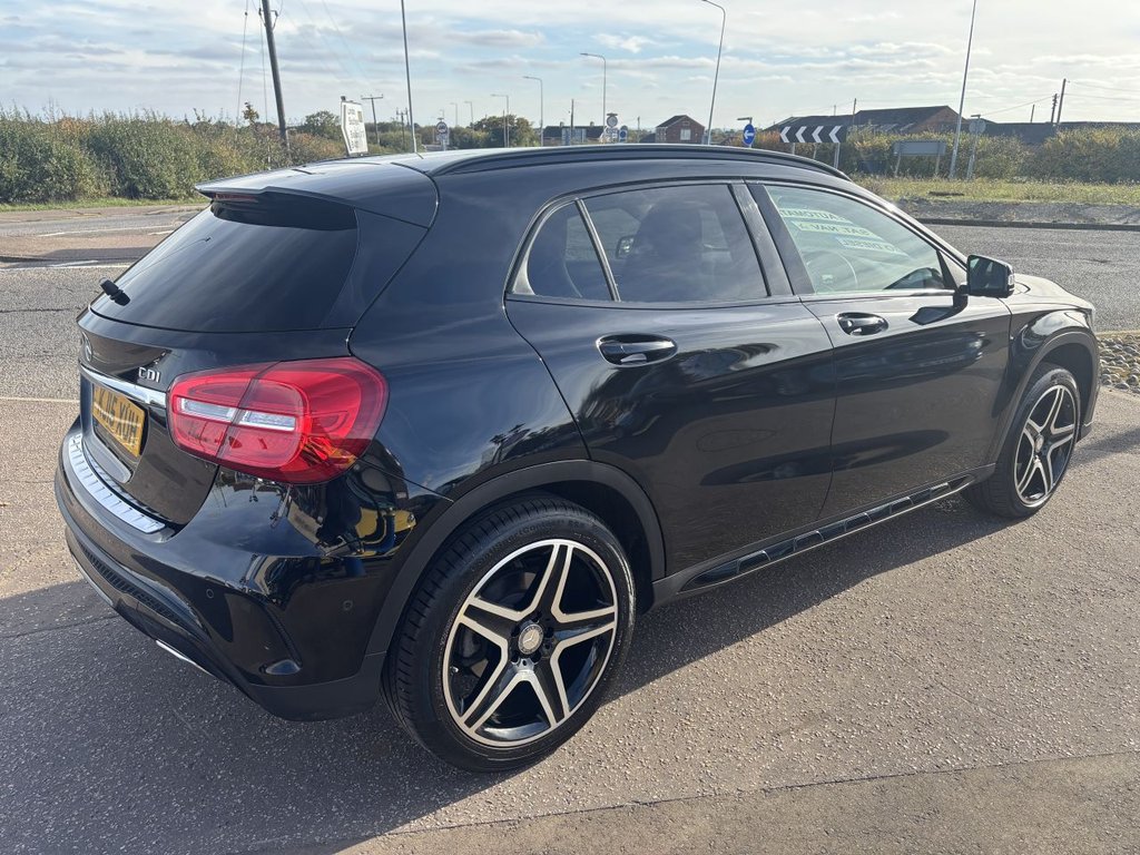 Used Mercedes-Benz GLA 2015 for sale - 77148400: Photo 18