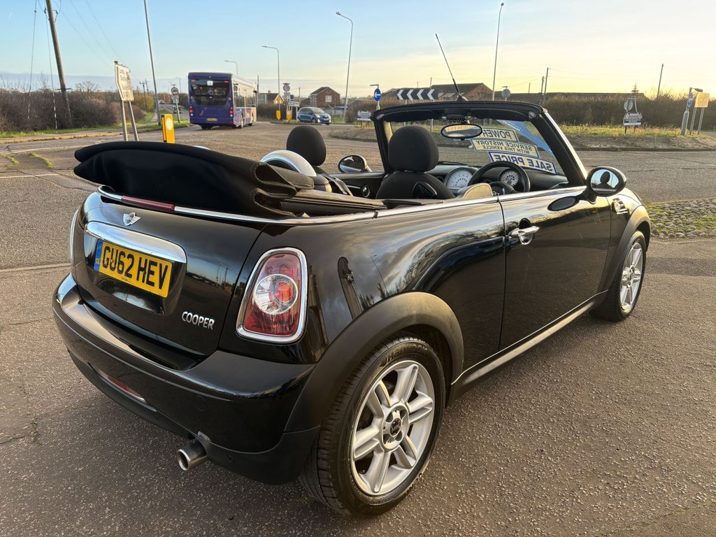 Used MINI Convertible 2012 for sale - 77148390: Photo 10