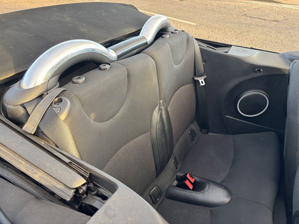 Used MINI Convertible 2012 for sale - 77148390: Photo 30