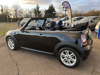 Used MINI Convertible 2012 for sale - 77148390: Photo