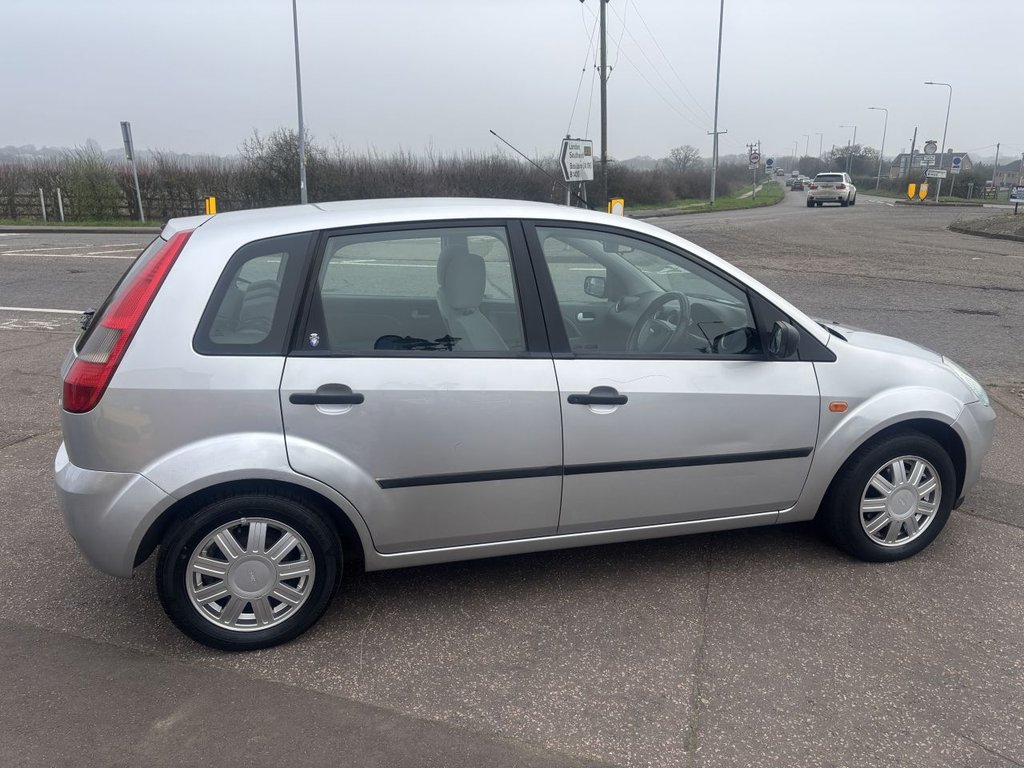 Used Ford Fiesta 2003 for sale - 77780656: Photo 10