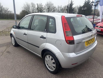 Used Ford Fiesta 2003 for sale - 77780656: Photo
