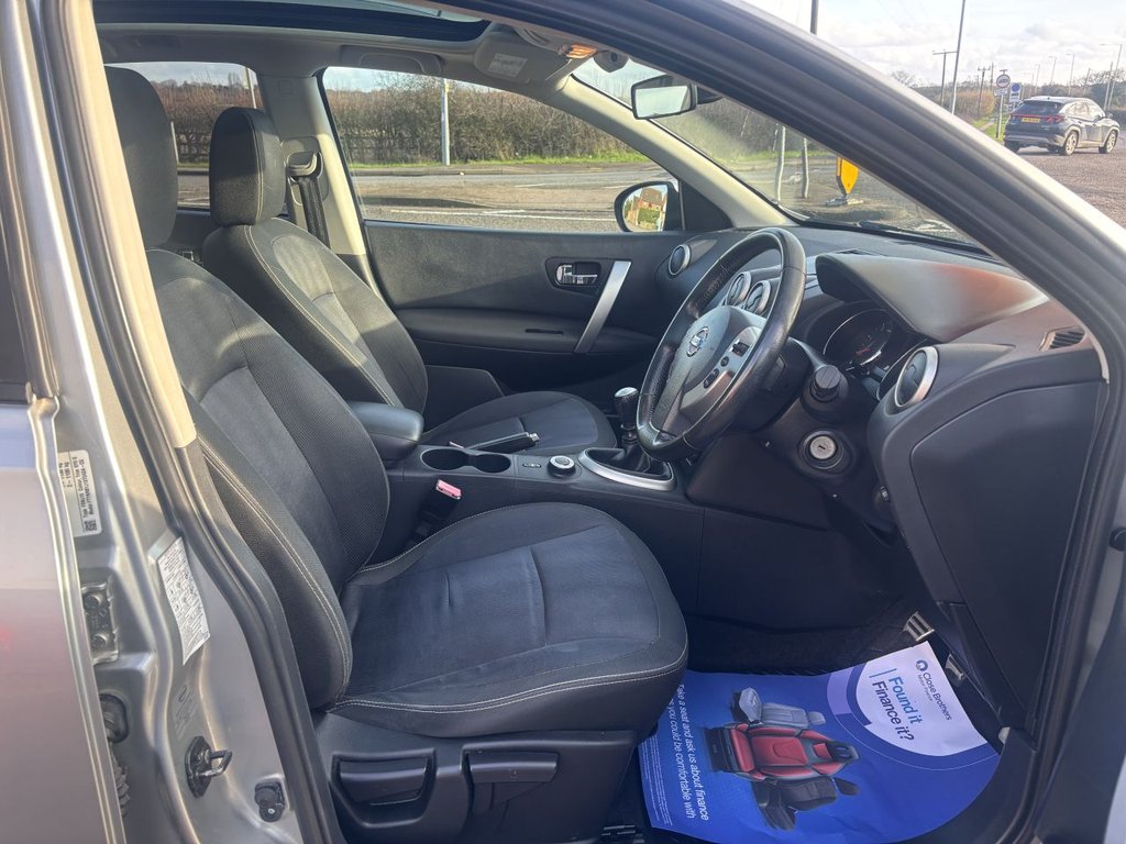 Used Nissan Qashqai 2010 for sale - 77408103: Photo 15