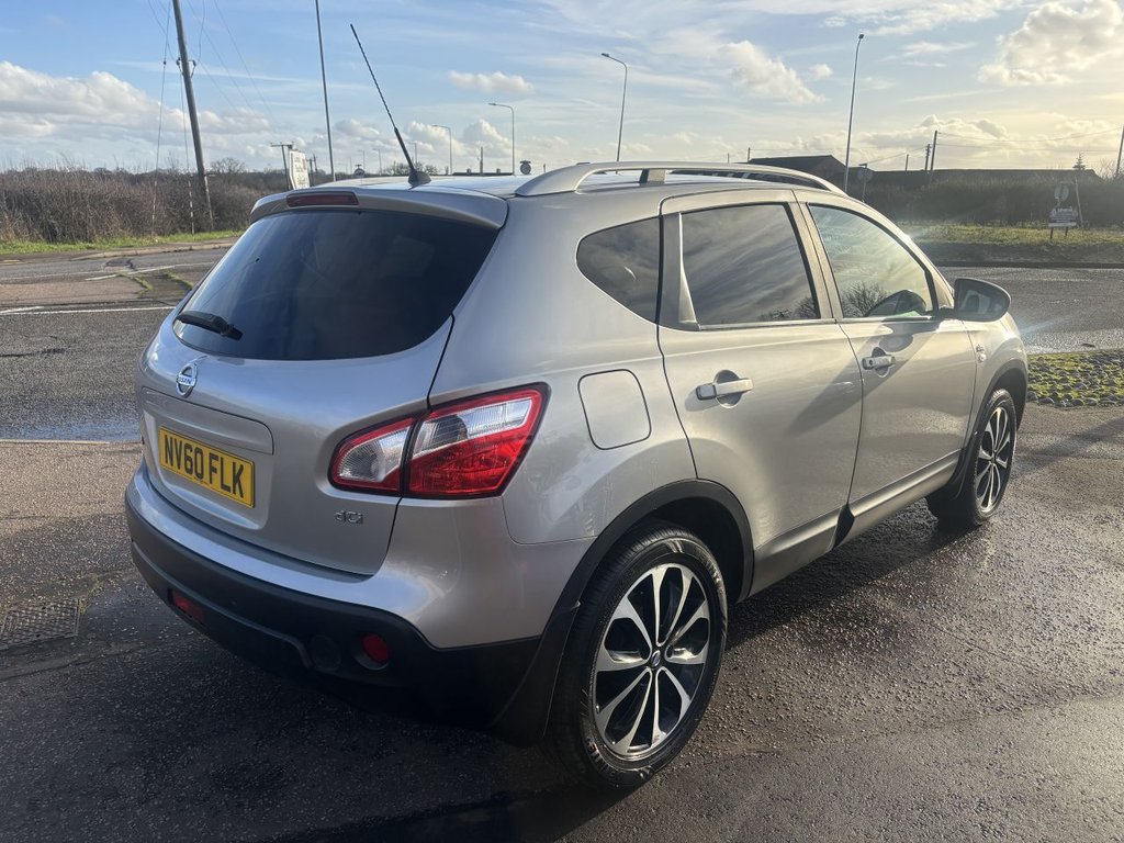 Used Nissan Qashqai 2010 for sale - 77408103: Photo 7