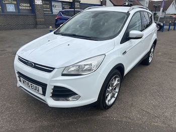 Used Ford Kuga 2015 for sale - 79450244: Photo