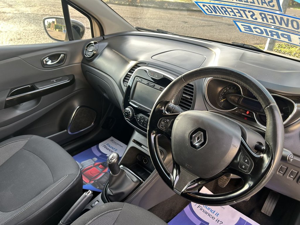 Used Renault Captur 2015 for sale - 77148384: Photo 17