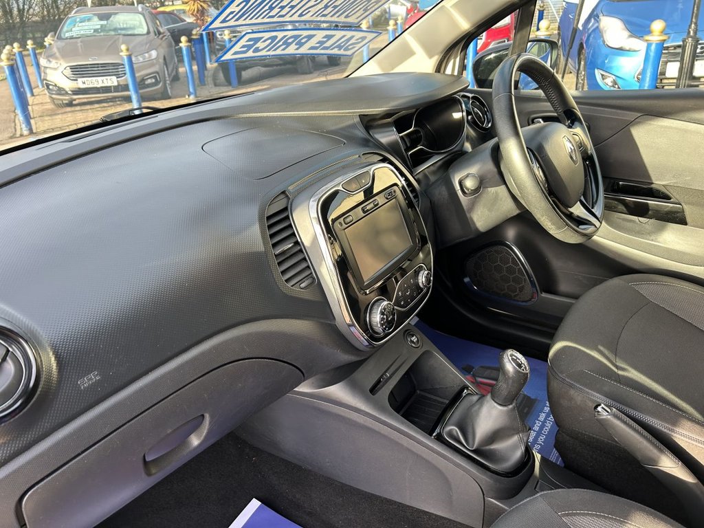 Used Renault Captur 2015 for sale - 77148384: Photo 21