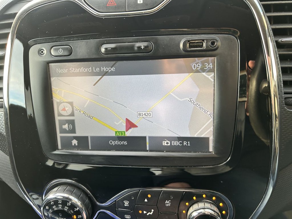 Used Renault Captur 2015 for sale - 77148384: Photo 28