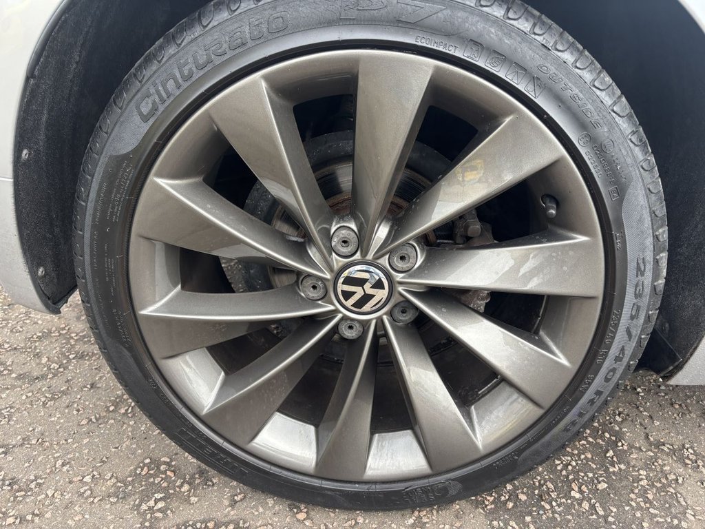 Used Volkswagen Scirocco 2012 for sale - 77148380: Photo 24