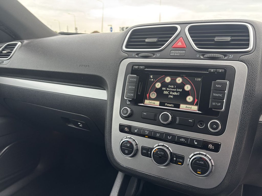 Used Volkswagen Scirocco 2012 for sale - 77148380: Photo 40