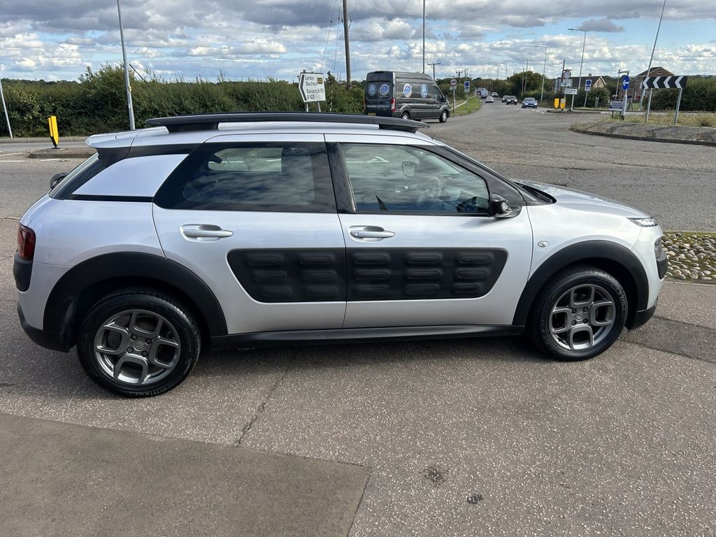 Used Citroen C4 Cactus 2015 for sale - 77148391: Photo 10