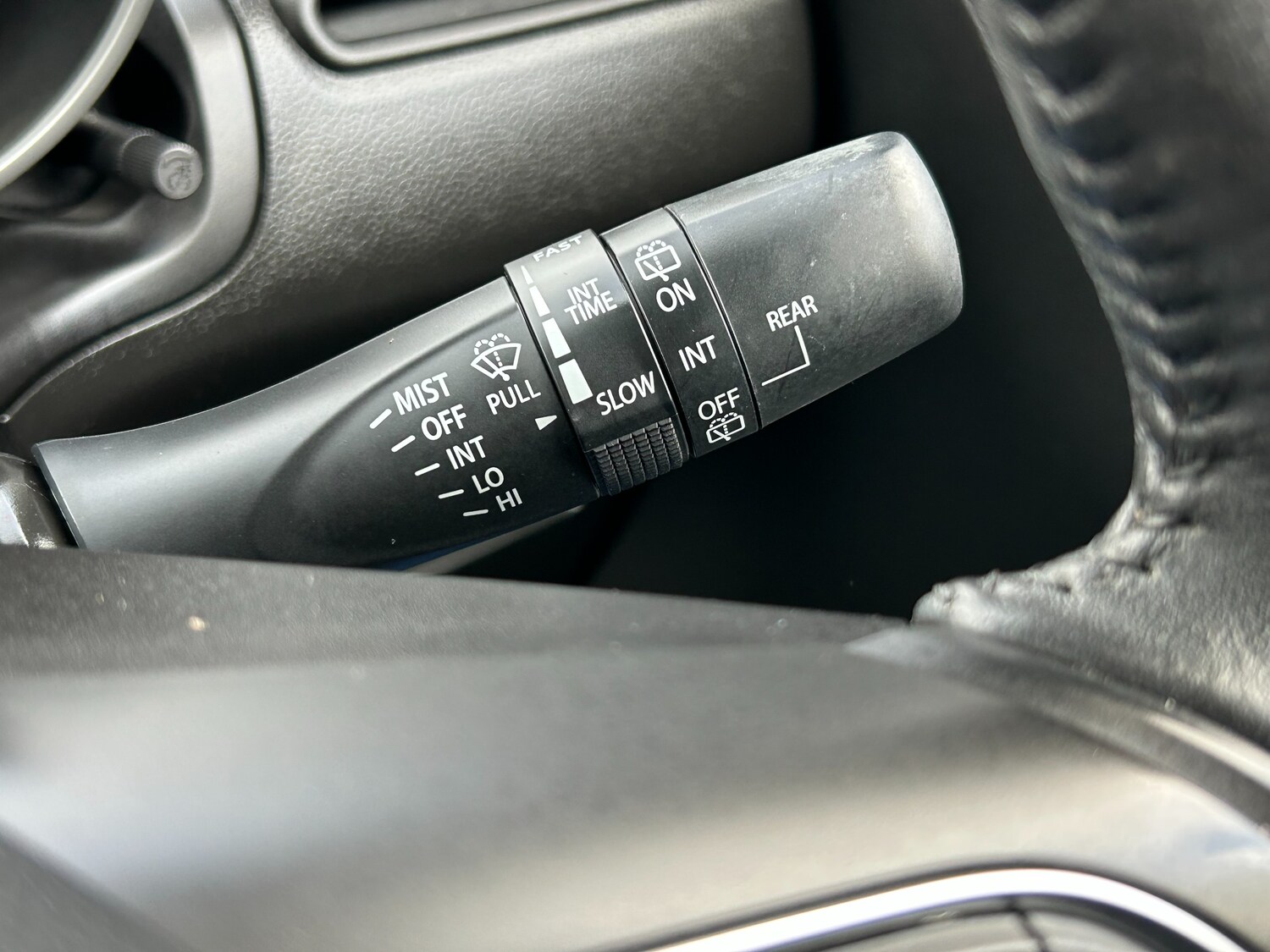 Used Suzuki Swift 2023 for sale - 77459711: Photo 40